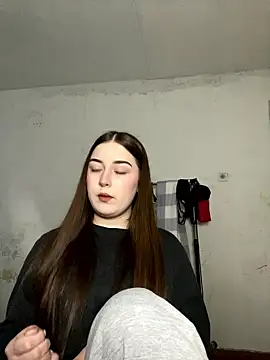 Yaseniya  online show from 01/17/26, 08:40