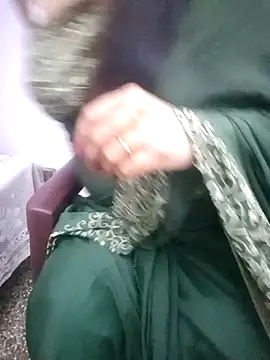 Snapshot of kusbu0077 chatting on 02/19/26, 09:56 kusbu0077 online show from 02/19/26, 09:56