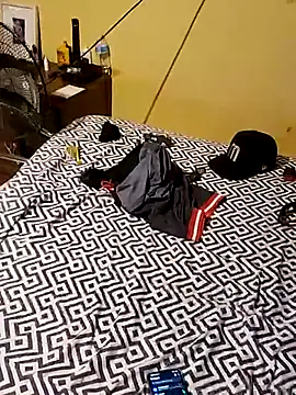 Roberto772 online show from 02/27/26, 04:51