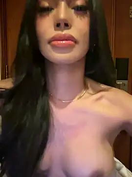 ValeriaDion online show from 11/24/25, 10:59