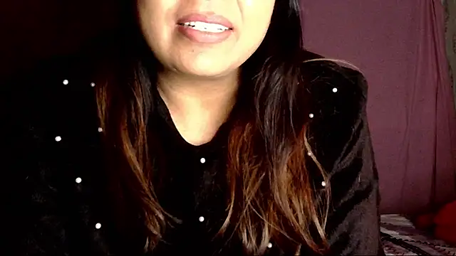 butterflyslay online show from 12/22/25, 05:02