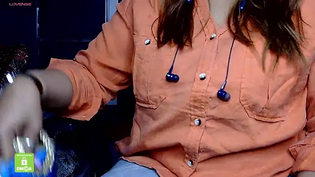 butterflyslay online show from 03/08/26, 06:28