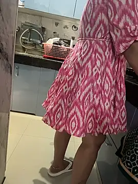 butterflyslay online show from 03/04/26, 02:19