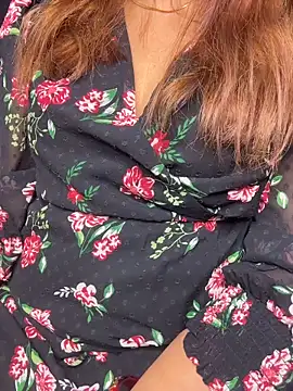 butterflyslay online show from 02/06/26, 01:51