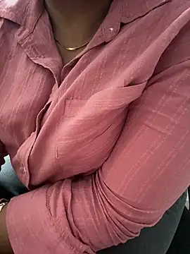 butterflyslay online show from 02/21/26, 02:30