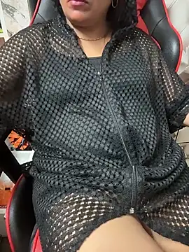 butterflyslay online show from 04/16/26, 12:44