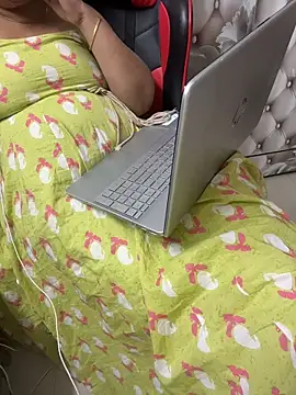 butterflyslay online show from 04/06/26, 06:53