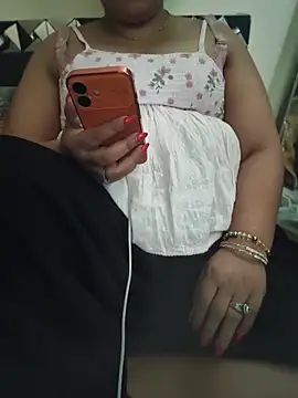 butterflyslay online show from 06/01/26, 12:27