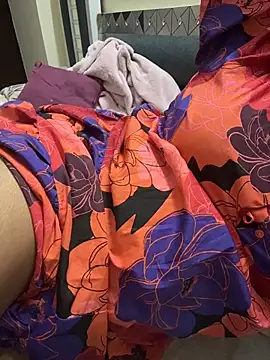 butterflyslay online show from 05/15/26, 05:00