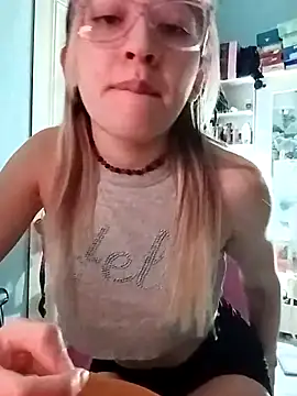 soylulita07 online show from 02/08/26, 04:43