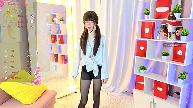 ViollaBloom online show from 02/19/26, 02:19