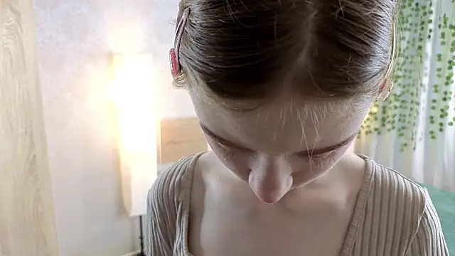 ViollaBloom online show from 12/17/25, 06:57