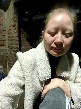 Snapshot of mana-ala chatting on 01/14/26, 11:30 mana-ala online show from 01/14/26, 11:30