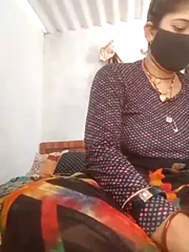 Snapshot of Aaisha_01 chatting on 06/14/26, 07:20 Aaisha 01 online show from 06/14/26, 07:20
