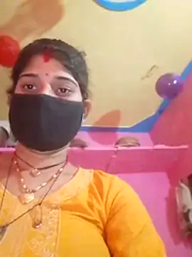 Aaisha 01 online show from 01/17/26, 11:25