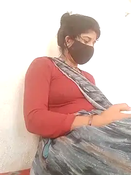 Aaisha 01 online show from 02/22/26, 06:27