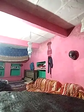 Aaisha 01 online show from 12/20/25, 12:52