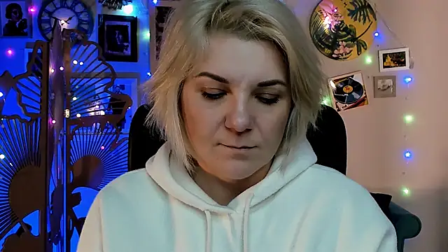 EvaEvals online show from 01/19/26, 09:13