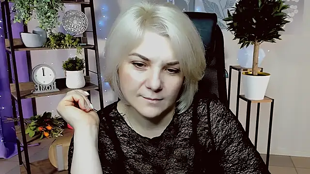 EvaEvals online show from 01/13/26, 07:34