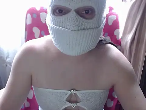 666maskgirl online show from 05/12/26, 05:08