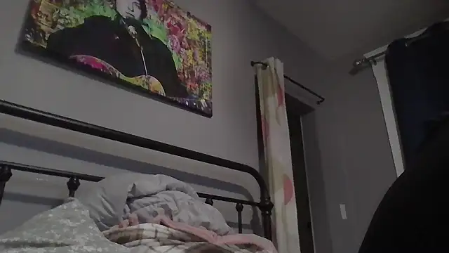 AskAveryAnything online show from 03/10/26, 06:50