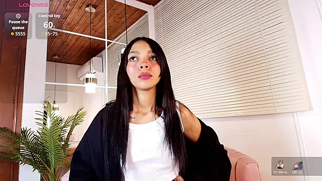 emily burton18 online show from 02/03/26, 12:21