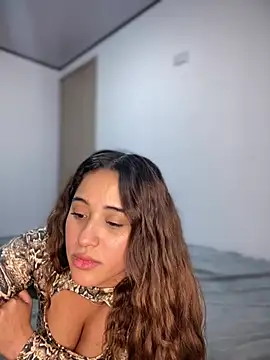 cherryluv   online show from 01/14/26, 02:31