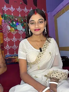Sweet-priyaa online show from 05/22/26, 08:56