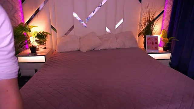 MollyyMayy online show from 01/13/26, 09:57