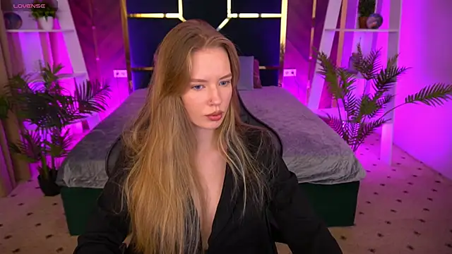 MollyyMayy online show from 01/16/26, 10:41