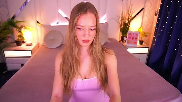 MollyyMayy online show from 02/13/26, 03:45