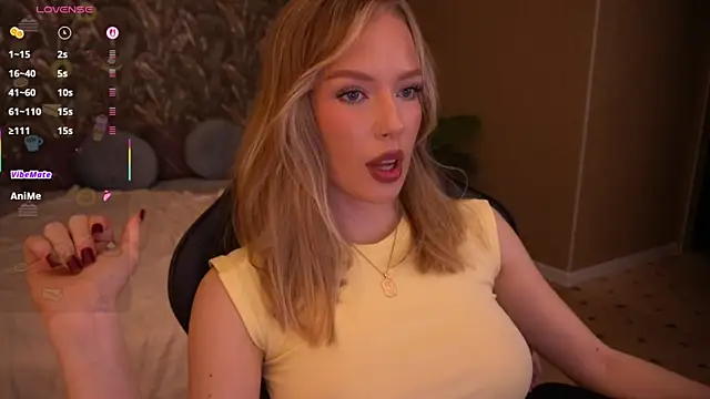 MollyyMayy online show from 05/23/26, 04:39