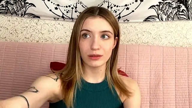 Shining Robi online show from 03/11/26, 12:43