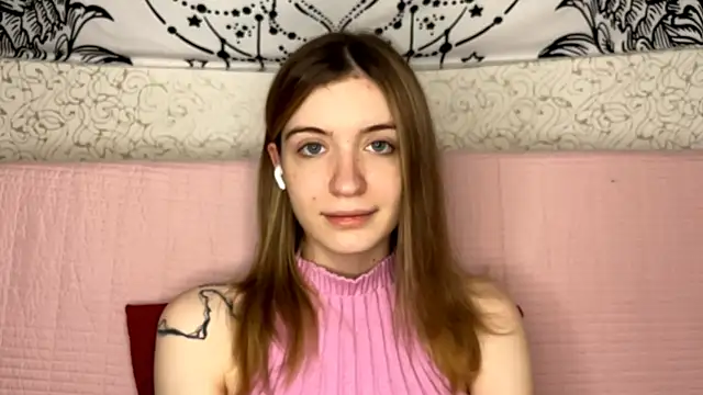 Shining Robi online show from 03/28/26, 01:12