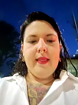 Divine Pouvoir online show from 04/02/26, 11:33