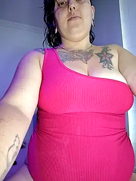 Divine Pouvoir online show from 04/05/26, 09:10