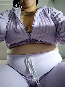 Divine Pouvoir online show from 01/13/26, 11:36