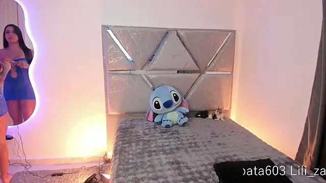 Lilicopper    online show from 05/26/26, 11:03