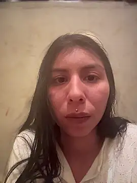 Snapshot of anny__2 chatting on 12/19/25, 03:10 anny 2 online show from 12/19/25, 03:10