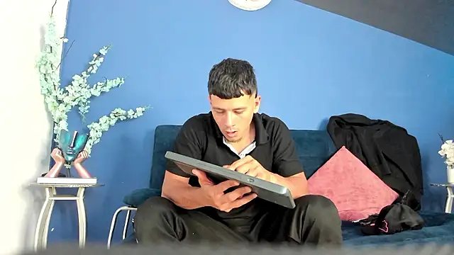 MagnusKnight  online show from 02/16/26, 06:17