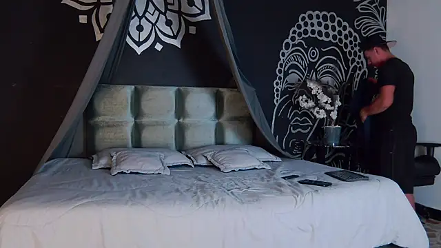 MagnusKnight  online show from 01/13/26, 01:48