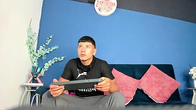 MagnusKnight  online show from 02/20/26, 01:35