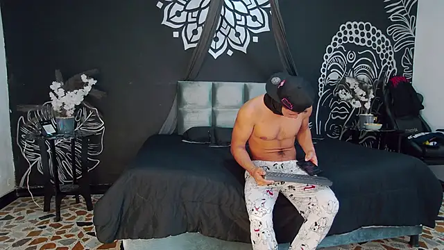 MagnusKnight  online show from 01/14/26, 01:26