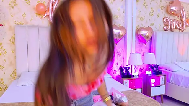 Celeste Clarke online show from 02/11/26, 08:31