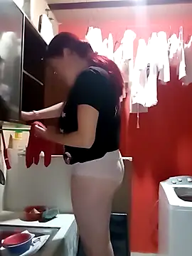 Annelis1 online show from 12/16/25, 05:39