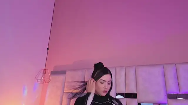 kylie river online show from 05/19/26, 11:50