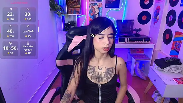 Snapshot of Bunny_lexie chatting on 12/18/25, 12:09 Bunny lexie online show from 12/18/25, 12:09