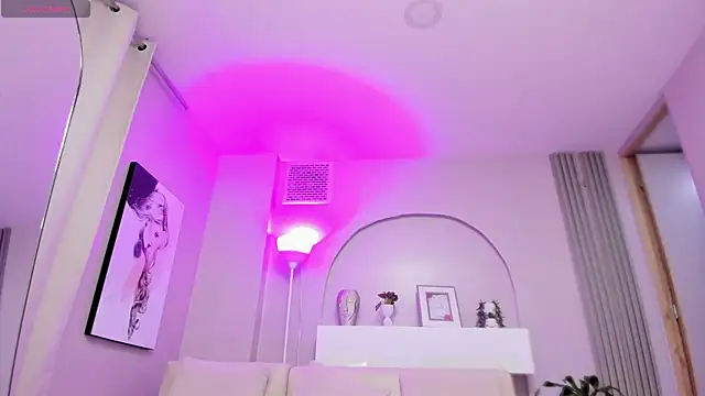 Sensual shannell online show from 04/15/26, 03:01