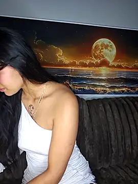 SweetiePixie online show from 12/19/25, 01:09