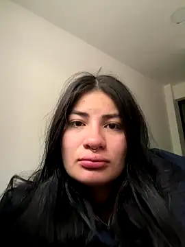 Snapshot of Lunaclarx chatting on 12/16/25, 12:09 Lunaclarx online show from 12/16/25, 12:09